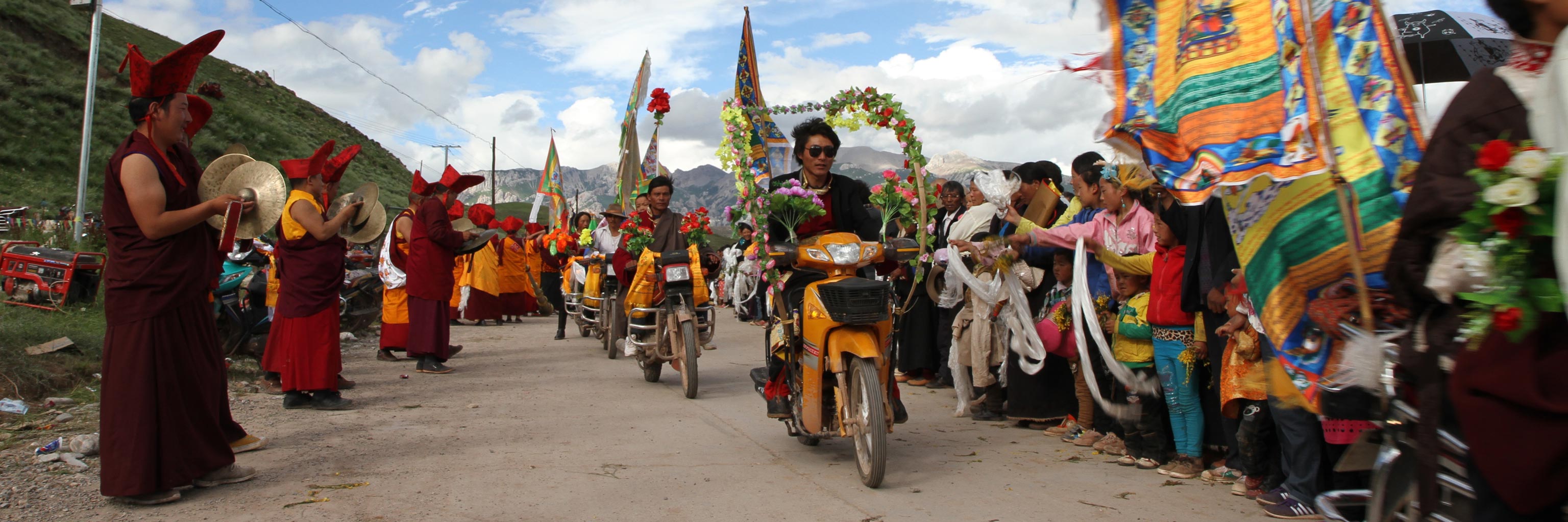 Tibetan parade