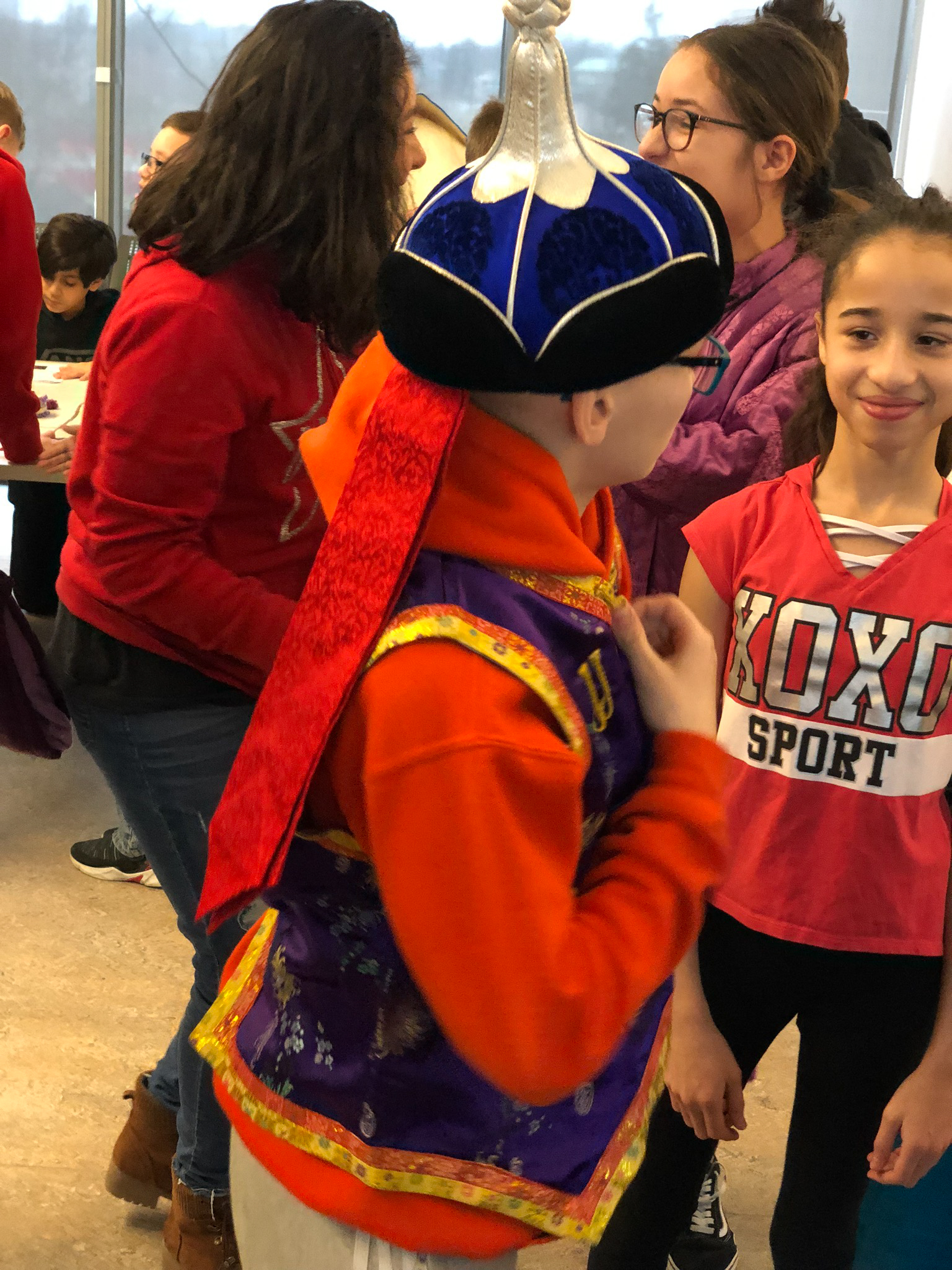 Student dons a Mongolian hat